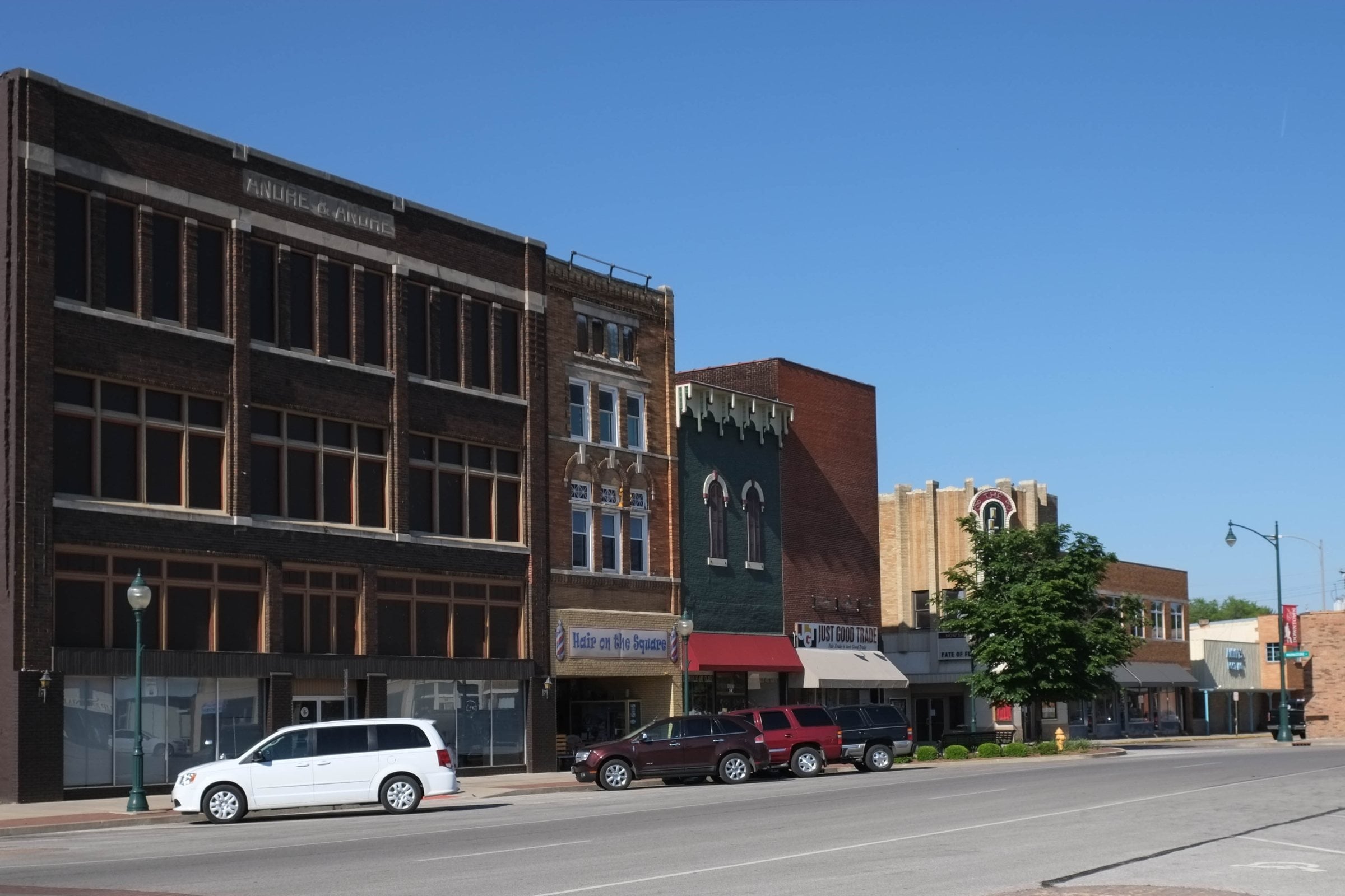 Brick storefronts lining the downtown square in Jacksonville, Illinois