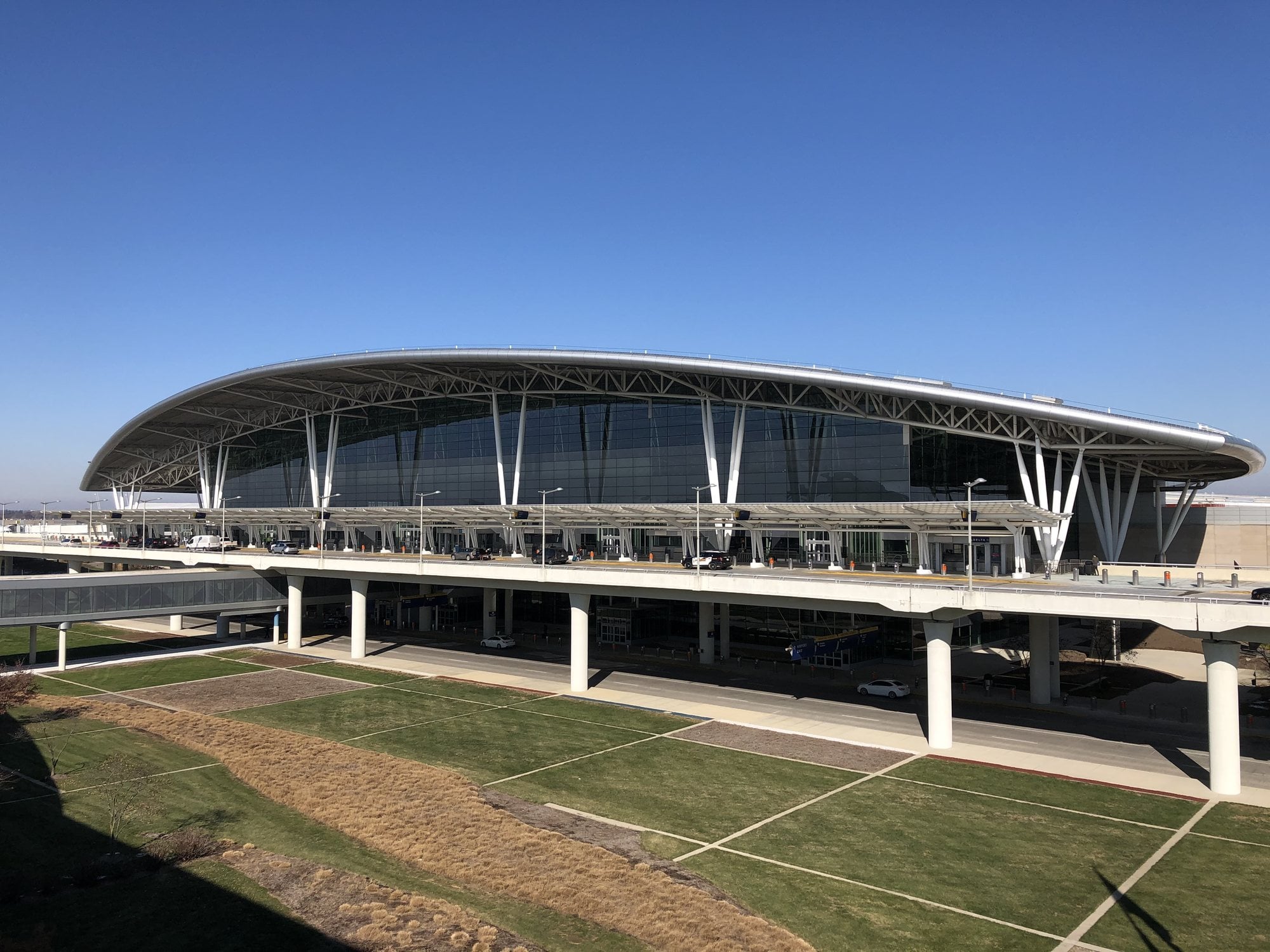 The Colonel H. Weir Cook Terminal at Indianapolis International Airport from the approach road